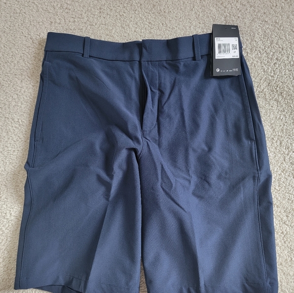 Men's Nike Golf Shorts - Picture 4 of 4